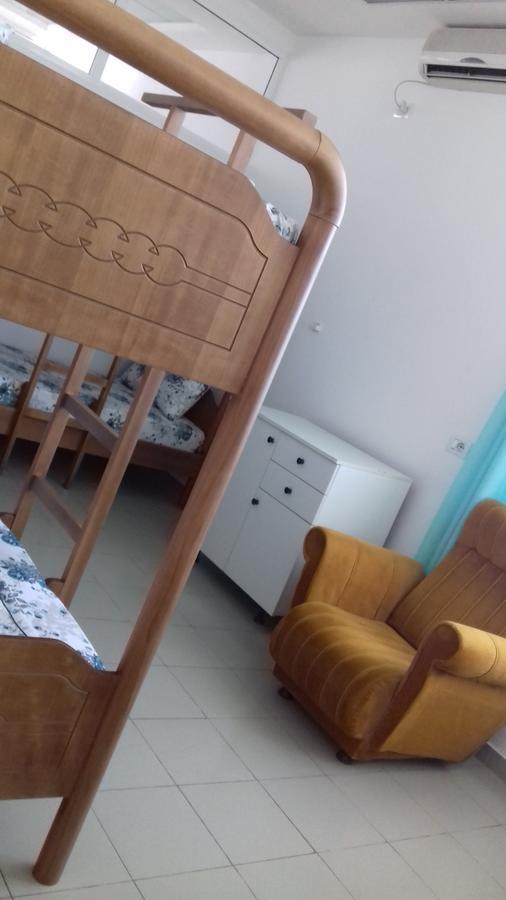 Kruja Hostel エクステリア 写真